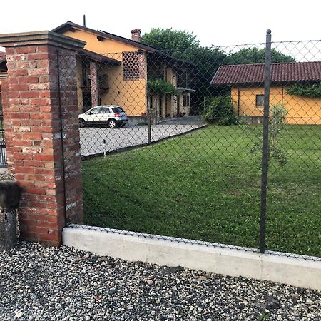 Отель La Bonauda Valperga Экстерьер фото